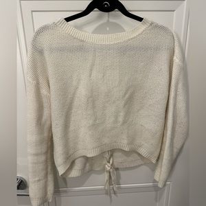 Ambiance Apparel Beige Knitted Sweater For Women Size S Pre-owned